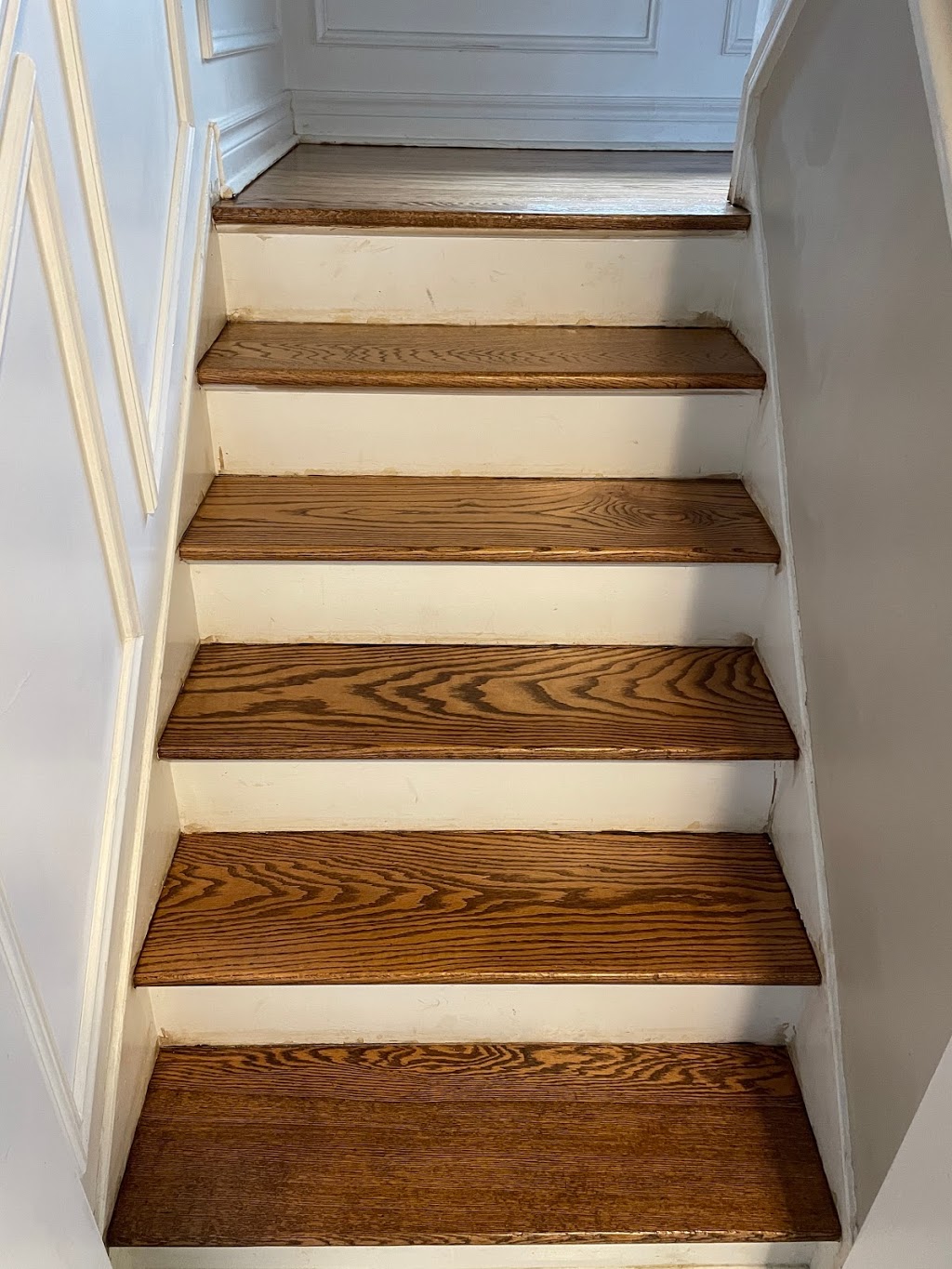 rainbow hardwood flooring | 42 Gerald Crescent, Stoney Creek, ON L8J 2J8, Canada | Phone: (905) 560-6239