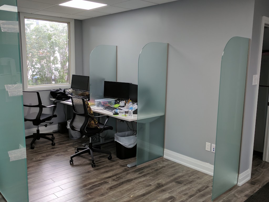 Aetna Glass And Mirror | 1225 Queensway E Unit 38, Mississauga, ON L4Y 0G4, Canada | Phone: (905) 279-6950