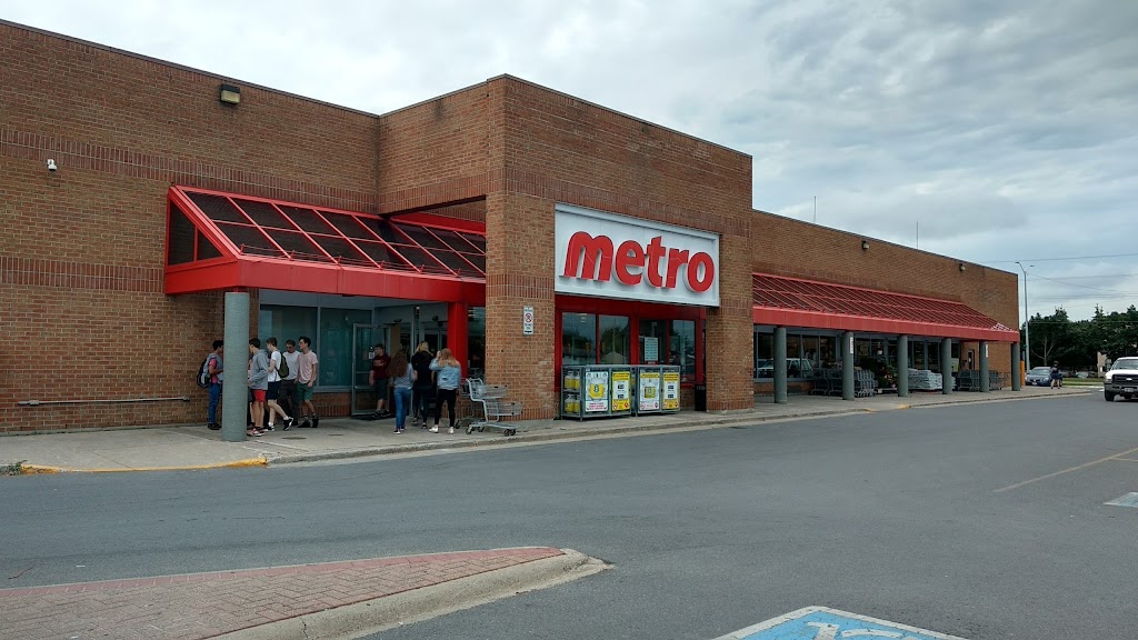 Metro | 775 Bayridge Dr, Kingston, ON K7P 2P1, Canada | Phone: (613) 384-8800