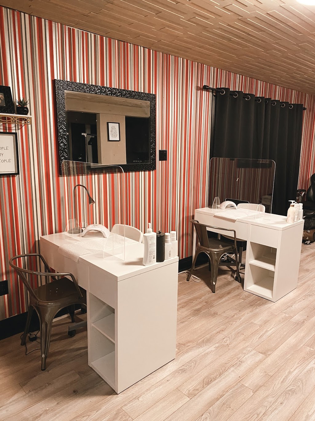 Beauty Basics By Amy | 136 Bobcaygeon Rd, Minden, ON K0M 2K0, Canada | Phone: (705) 286-0000