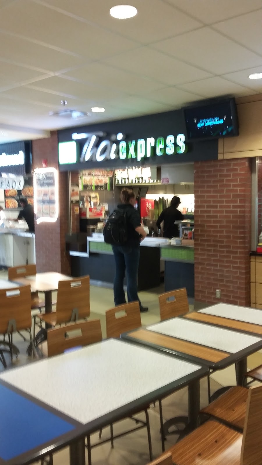 Thai Express | 4825 Mt Royal Gate SW, Calgary, AB T3E 6K6, Canada | Phone: (403) 249-8087