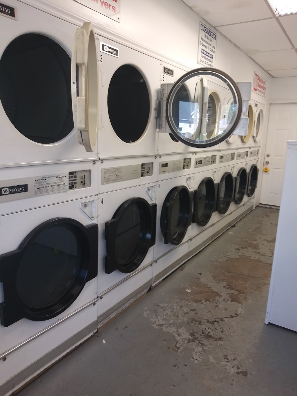 Oliver Laundromat | North Tonawanda, NY 14120, USA | Phone: (716) 930-5481