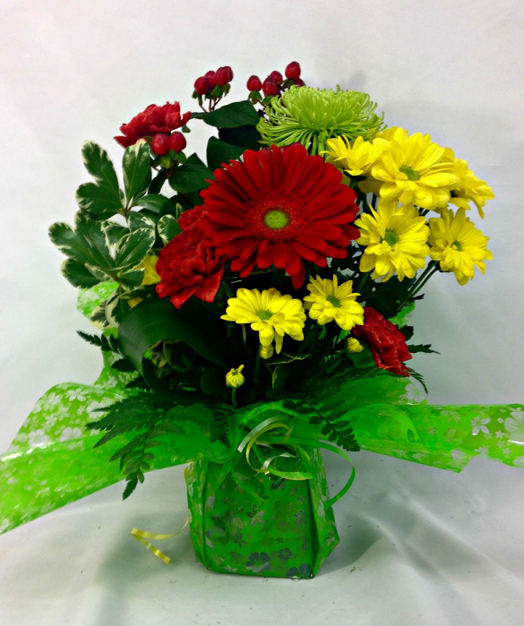 Fleuriste Du Charme En Fleurs | 2747 Rue King Ouest, Sherbrooke, QC J1L 1C1, Canada | Phone: (819) 791-1089