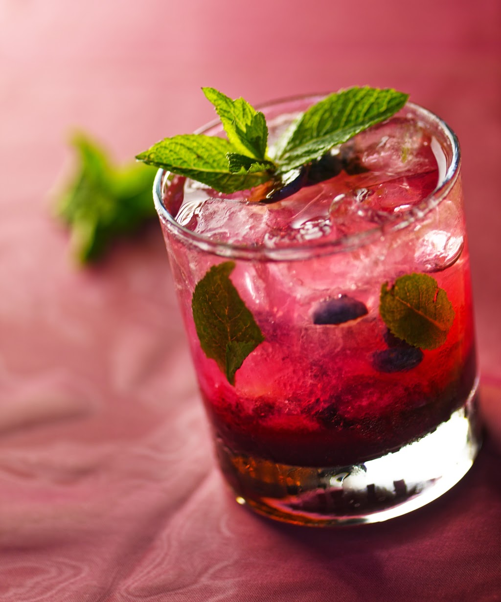 Copetin Restaurant & Bar Toronto | 107 King St E, Toronto, ON M5C 1G6, Canada | Phone: (416) 603-8009