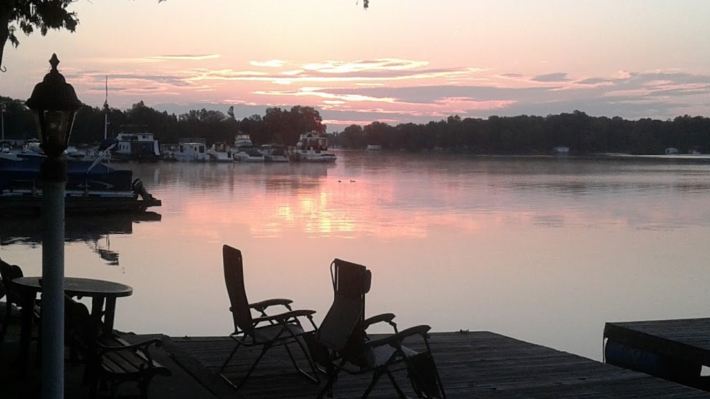 Centre Point Marina | 394 Front St W, Bobcaygeon, ON K0M 1A0, Canada | Phone: (705) 738-3463