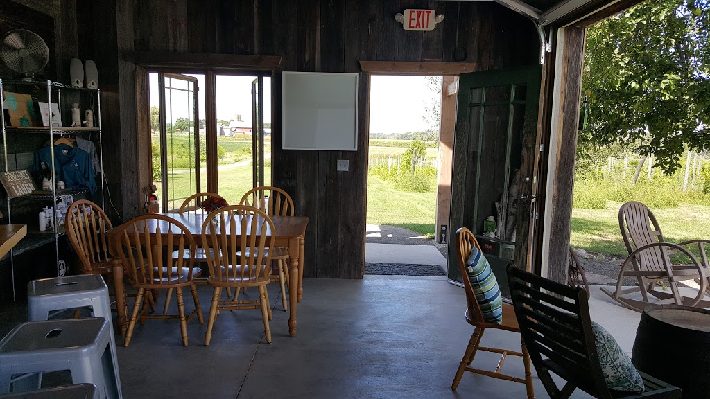 3 North Vines | 5940 Peck Rd, Croswell, MI 48422, USA | Phone: (810) 956-2706