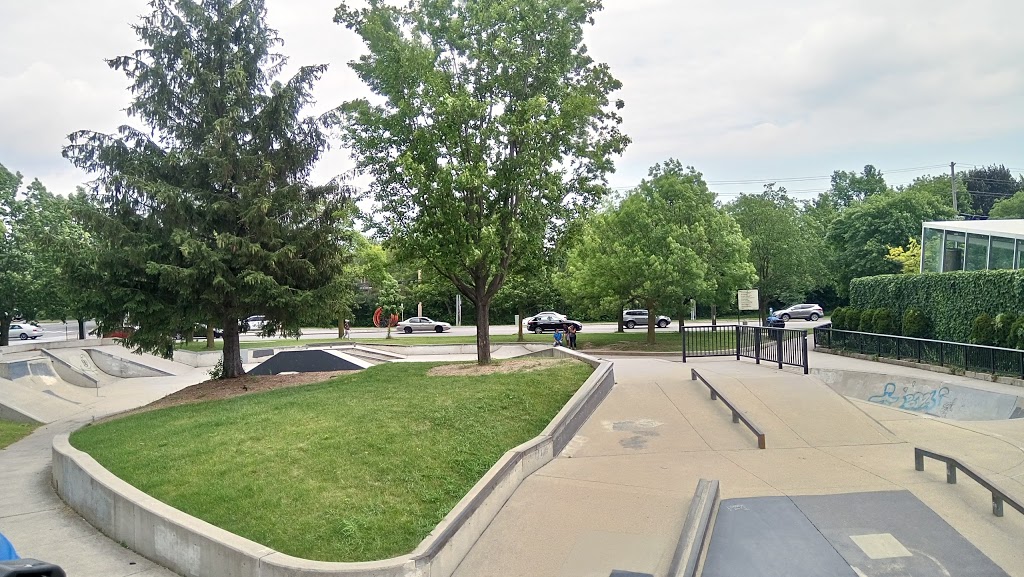 Cummer Park | 823 Cummer Ave, North York, ON M2H 1J9, Canada | Phone: (416) 338-4386