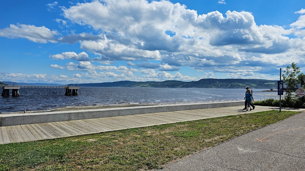 Velotour Saguenay | 961 Rue Victoria, La Baie, QC G7B 3M9, Canada | Phone: (418) 818-2646
