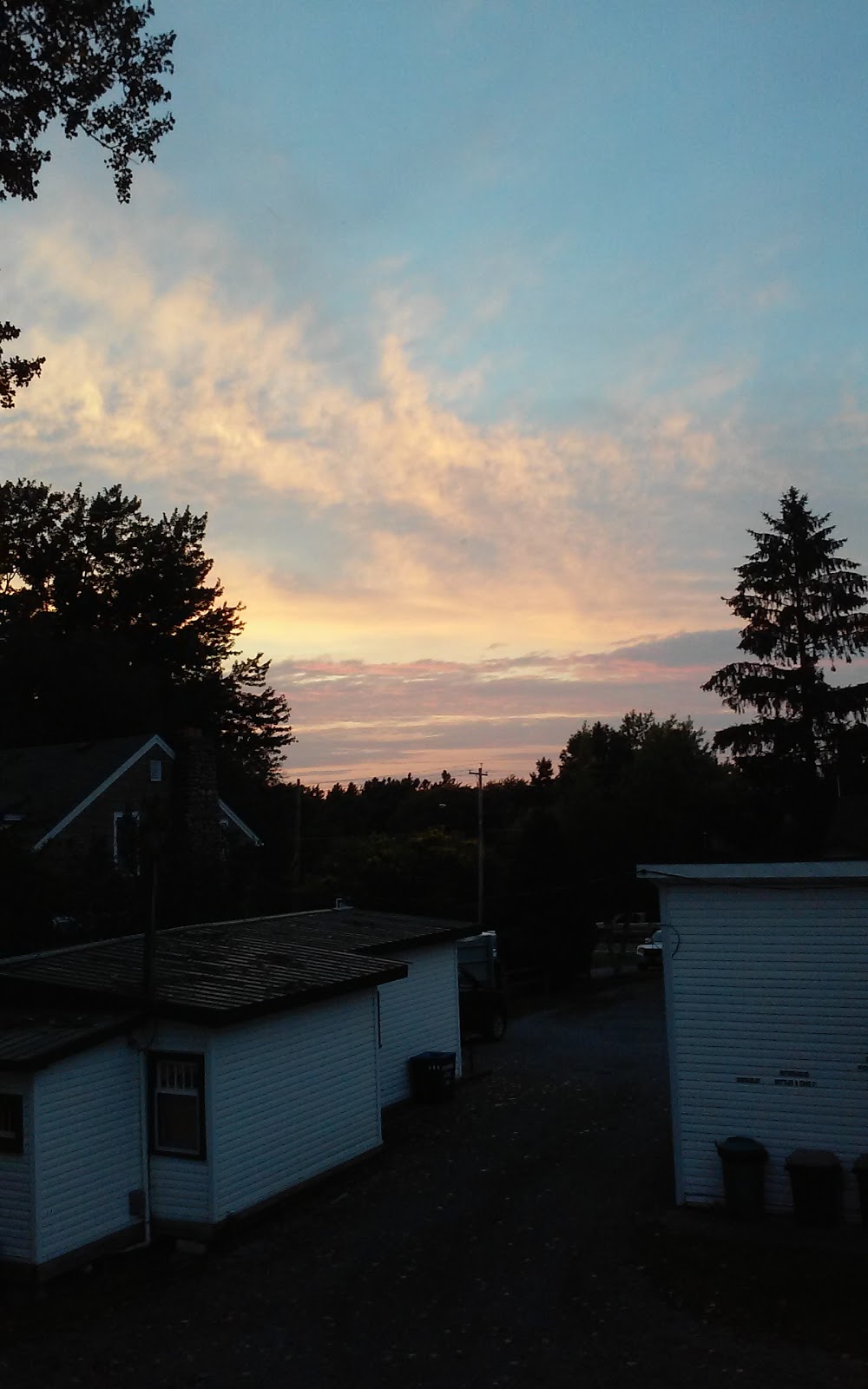 Ks Motel | 1075 State St, Clayton, NY 13624, USA | Phone: (315) 686-3380