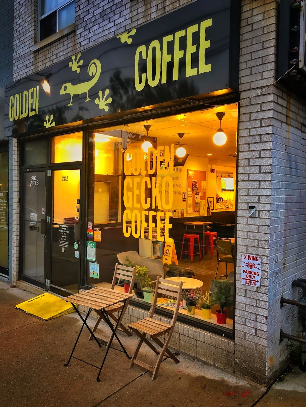 Golden Gecko Coffee | 282 Jane St, Toronto, ON M6S 3Z2, Canada | Phone: (416) 413-7650