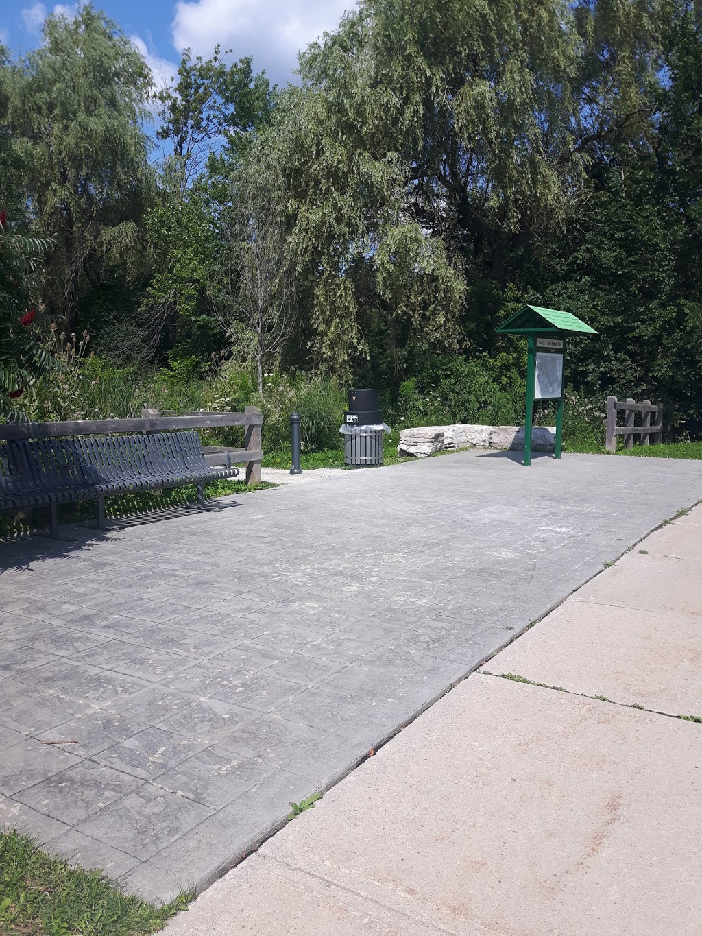 Parker Park | E Humber Trail, Richmond Hill, ON L4E 2X6, Canada | Phone: (905) 771-8800