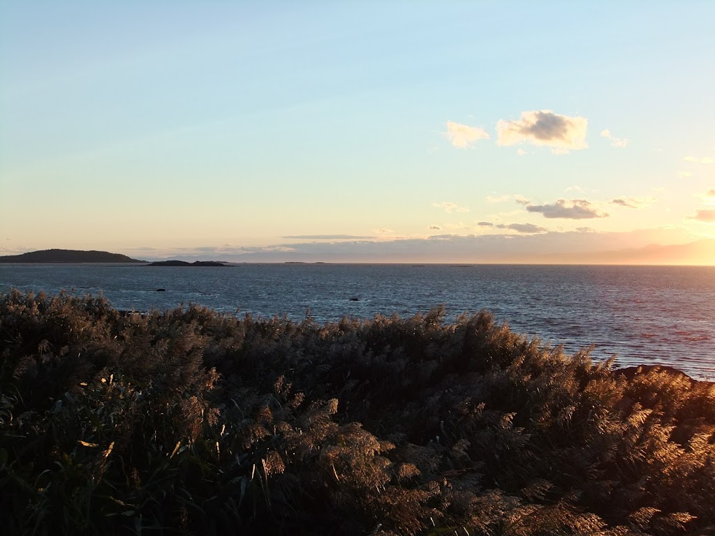Auberge Foin de Mer | 85 Av. LeBlanc, Kamouraska, QC G0L 1M0, Canada | Phone: (418) 492-7081
