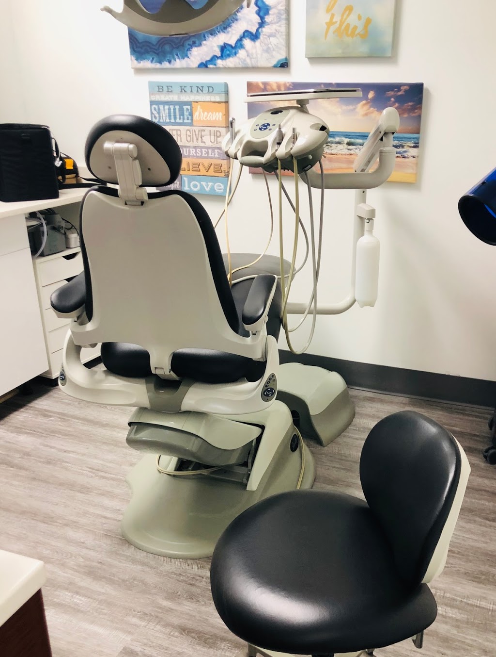 Didsbury Dental Centre | 2220 20 St, Didsbury, AB T0M 0W0, Canada | Phone: (403) 335-3855