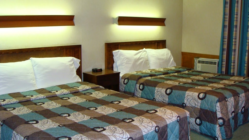 Mariner Motor Hotel | 305 Hume St, Collingwood, ON L9Y 1W2, Canada | Phone: (705) 445-3330