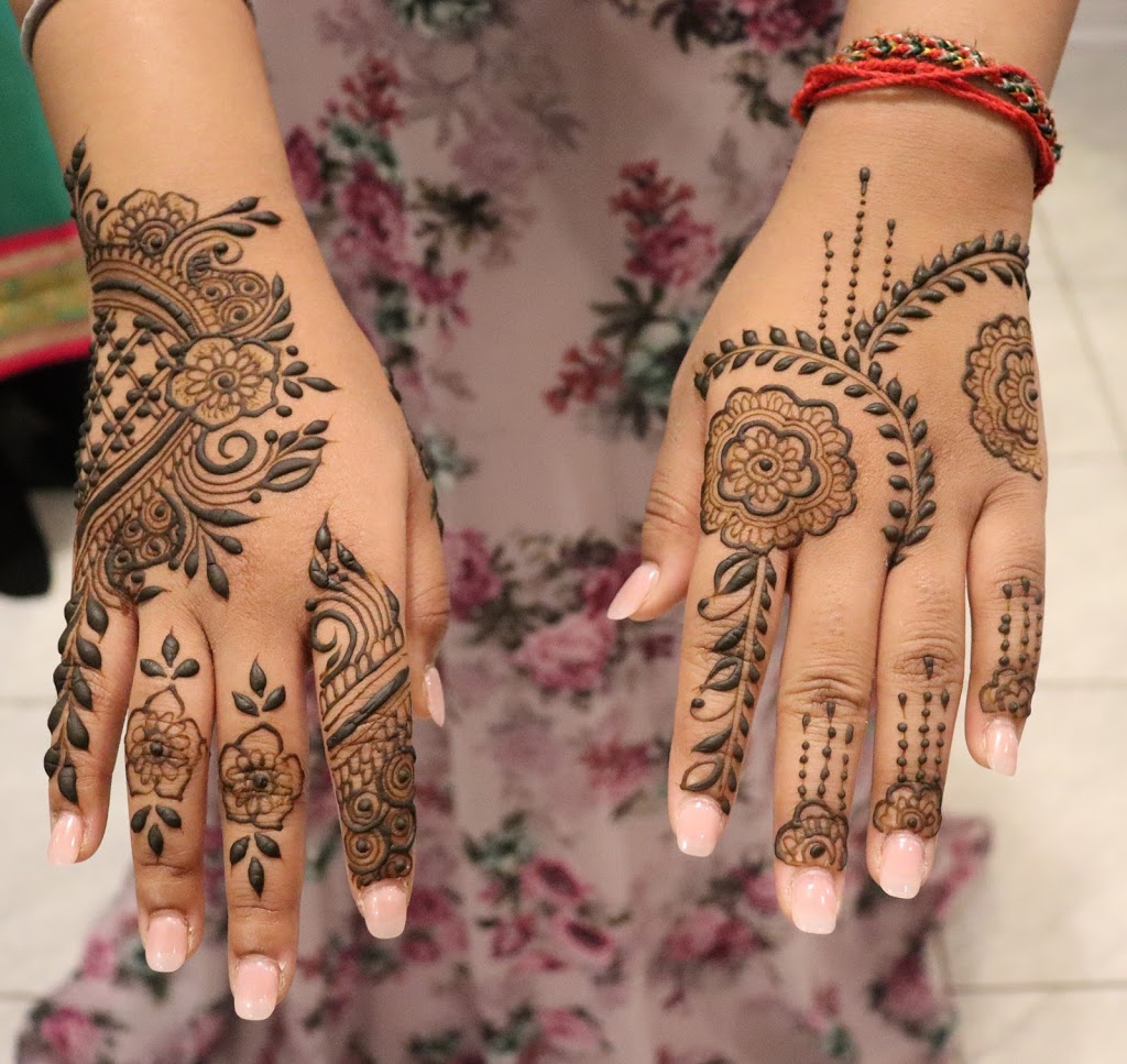 Henna Dreams | Chevron Prince Path, Oshawa, ON L1L 0H4, Canada | Phone: (647) 997-1604