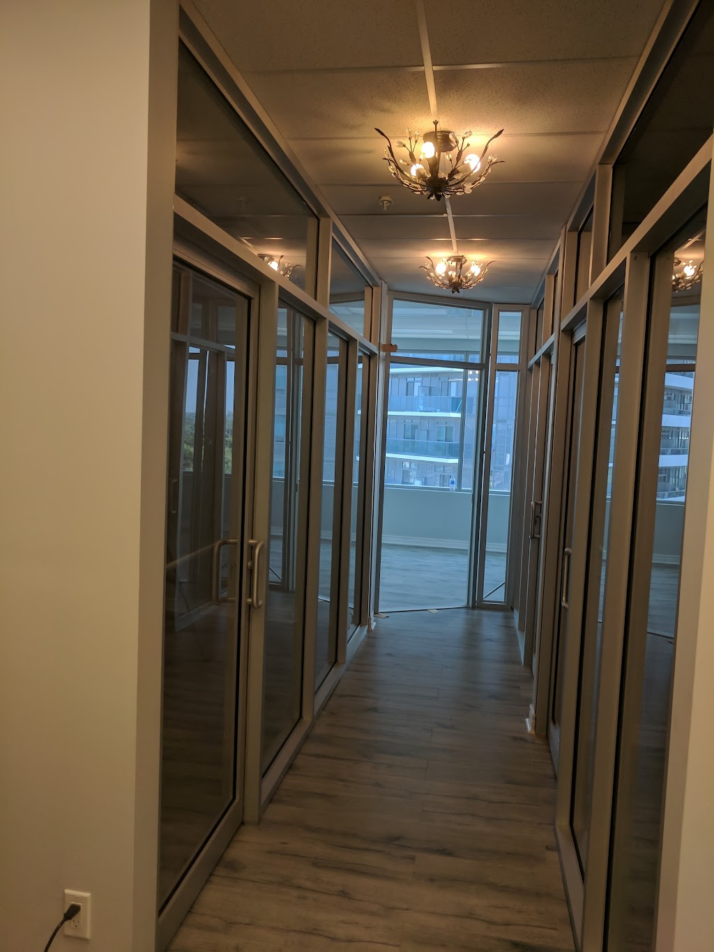 Aetna Glass And Mirror | 1225 Queensway E Unit 38, Mississauga, ON L4Y 0G4, Canada | Phone: (905) 279-6950