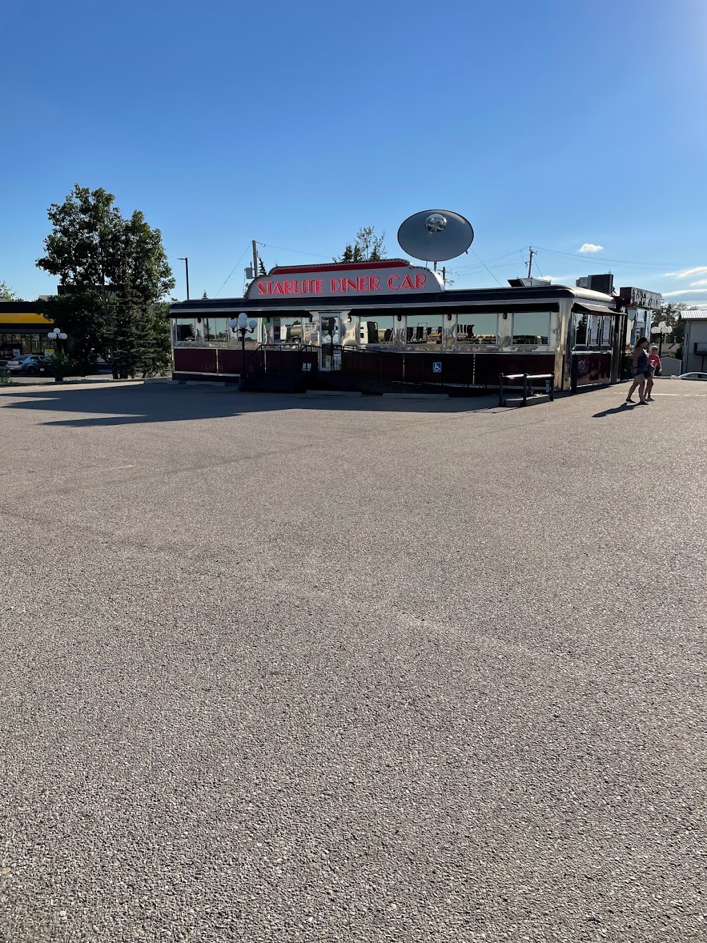 Tim Hortons | 2 Heritage Dr, Bowden, AB T0M 0K0, Canada | Phone: (403) 657-8001