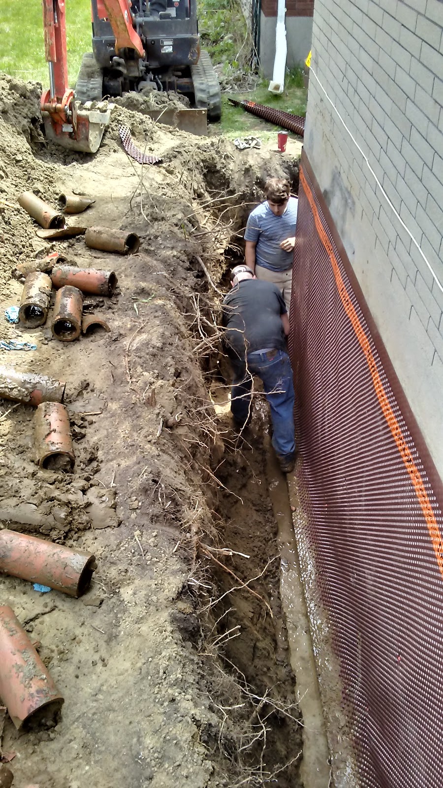 Liftlock Waterproofing | 581 Arndon Ave, Peterborough, ON K9J 4A9, Canada | Phone: (705) 868-8846