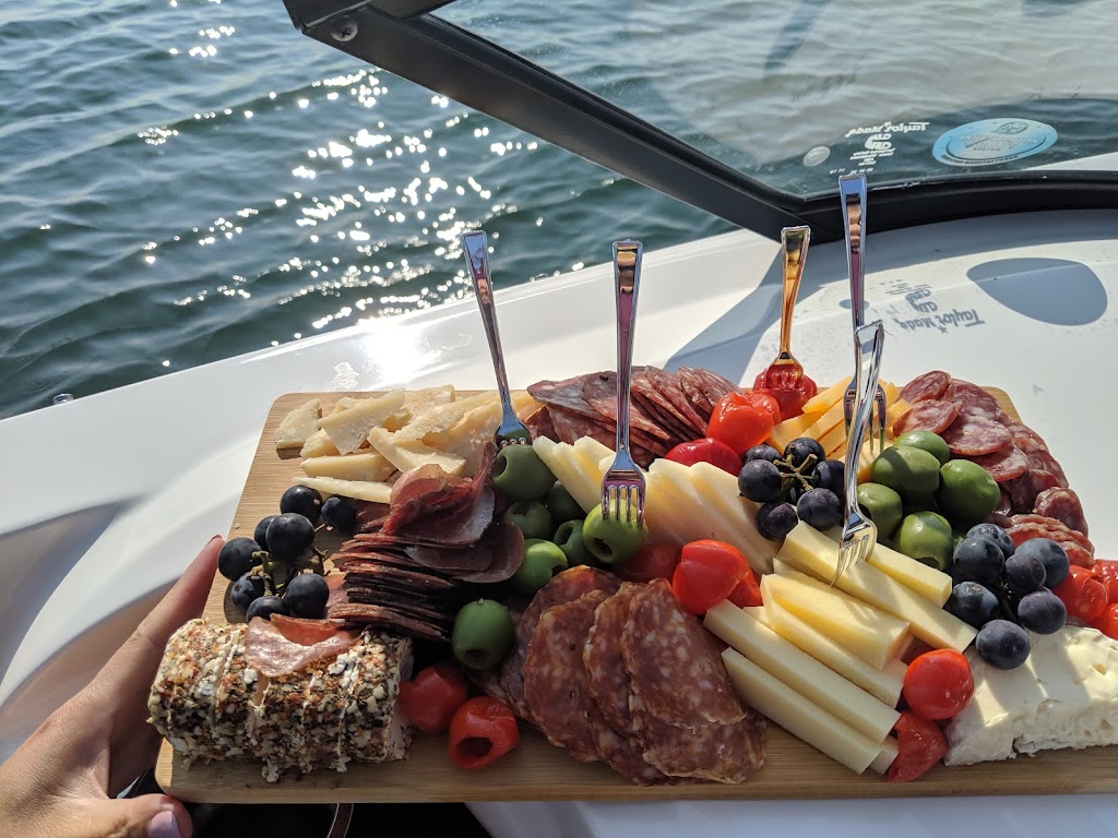 Puccinis Deli | 2027 Lonsdale Ave, North Vancouver, BC V7M 2K4, Canada | Phone: (604) 985-6328