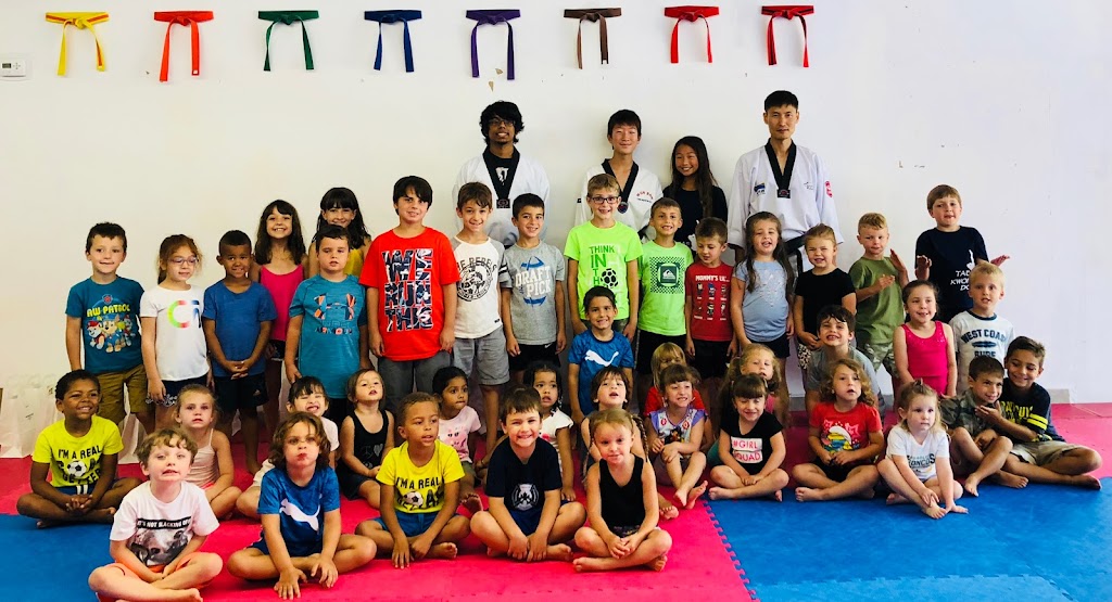 Martial art one | 6182 Dixon St, Niagara Falls, ON L2G 2L6, Canada | Phone: (905) 357-7770