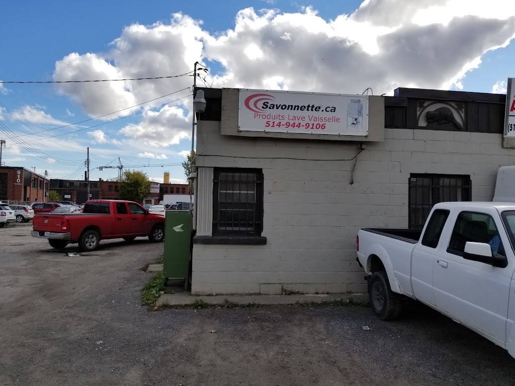 Savonnette | 975 C Av. du Pacifique, Lachine, QC H8S 2R1, Canada | Phone: (514) 944-9106
