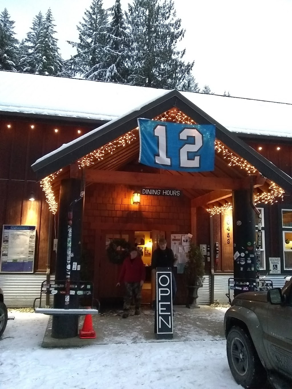 Chair 9 Pizza & Bar | 10459 Mt Baker Hwy, Deming, WA 98244, USA | Phone: (360) 599-2511
