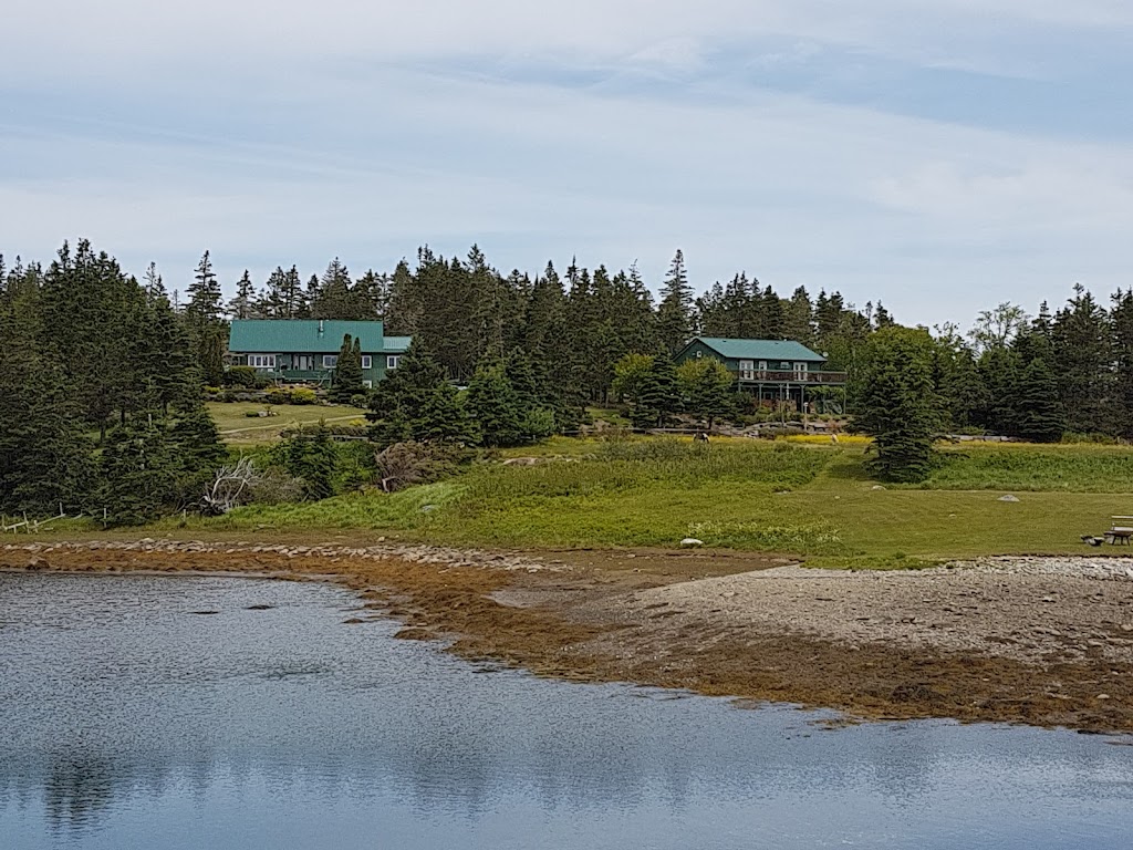 Brigitte´s Holiday Apartments | 159 Gammon Rd, Port Dufferin, NS B0J 2R0, Canada | Phone: (902) 654-2849