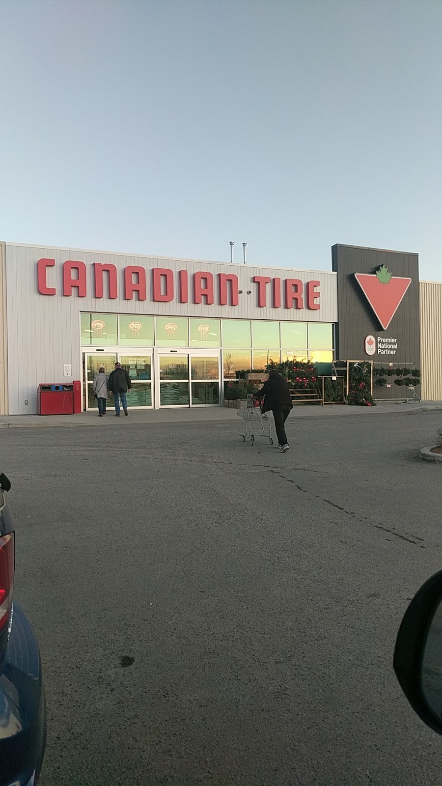 Canadian Tire | 1204 5 St SE, High River, AB T1V 0J2, Canada | Phone: (403) 652-2264