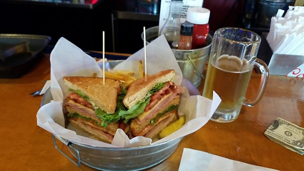 Taylors Tap and Grill | 2279 Niagara Falls Blvd, Niagara Falls, NY 14304, USA | Phone: (716) 216-6078