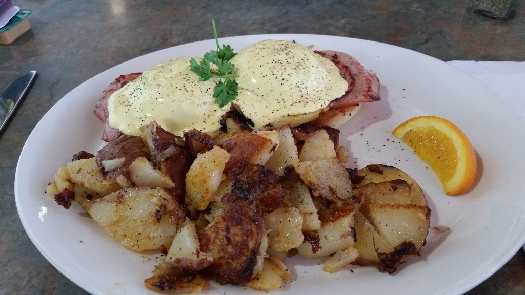 Headingley Grill Restaurant and Catering | 180 Bridge Rd, Headingley, MB R4H 1G6, Canada | Phone: (204) 889-3023