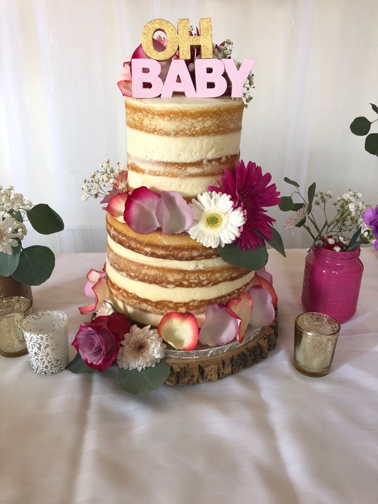 Mama Los Bakery&Kitchen | 44 Crew Crescent, Maple, ON L6A 3E9, Canada | Phone: (416) 520-7630