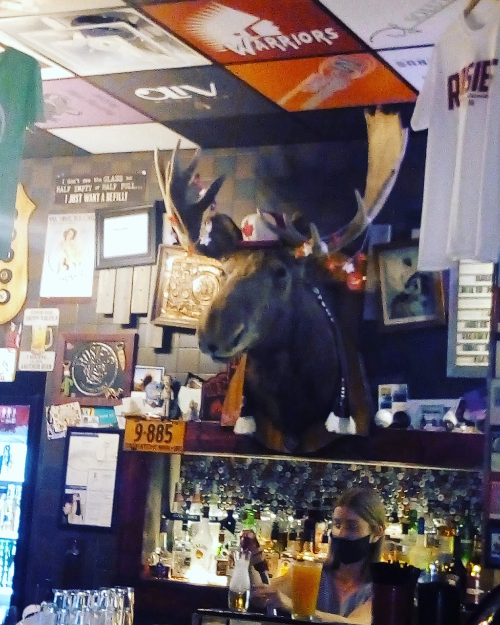 Rosies on River Street | 11 River St W, Moose Jaw, SK S6H 1R3, Canada | Phone: (306) 693-2229