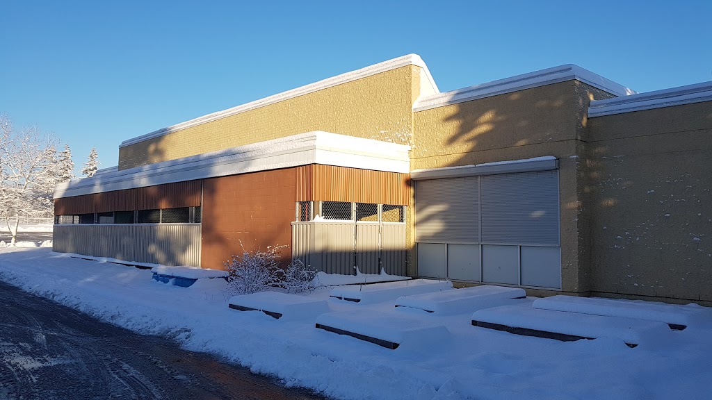 Frank Hurt Secondary | 13940 77 Ave, Surrey, BC V3W 5Z4, Canada | Phone: (604) 590-1311