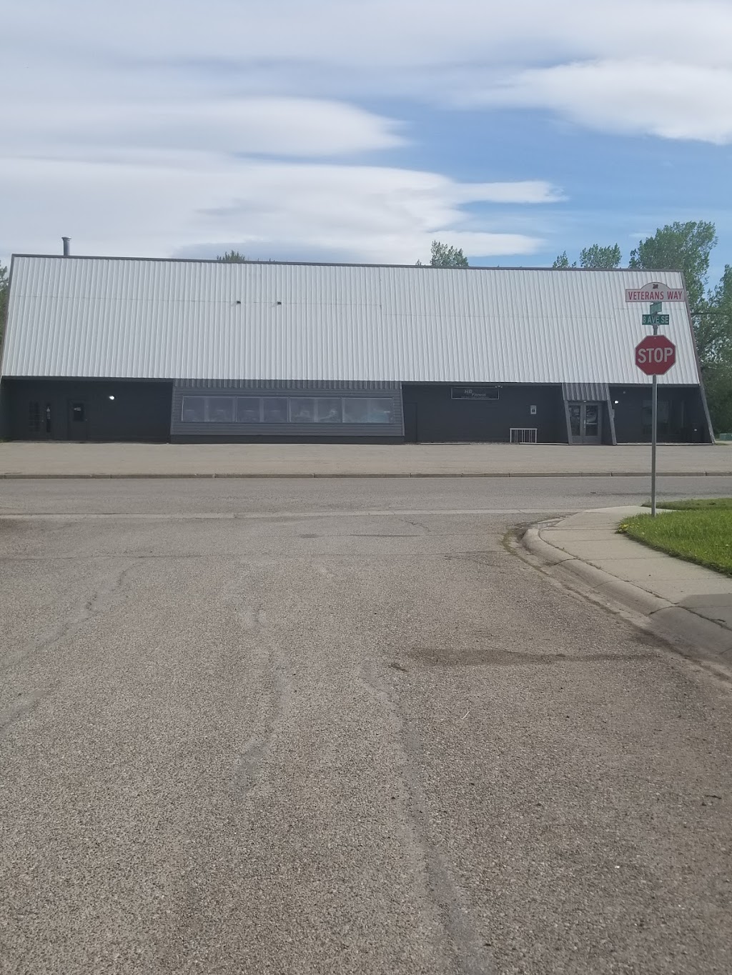 High River Fitness (24-Hour Gym) | 143 8 Ave SE, High River, AB T1V 1R8, Canada | Phone: (403) 601-6181