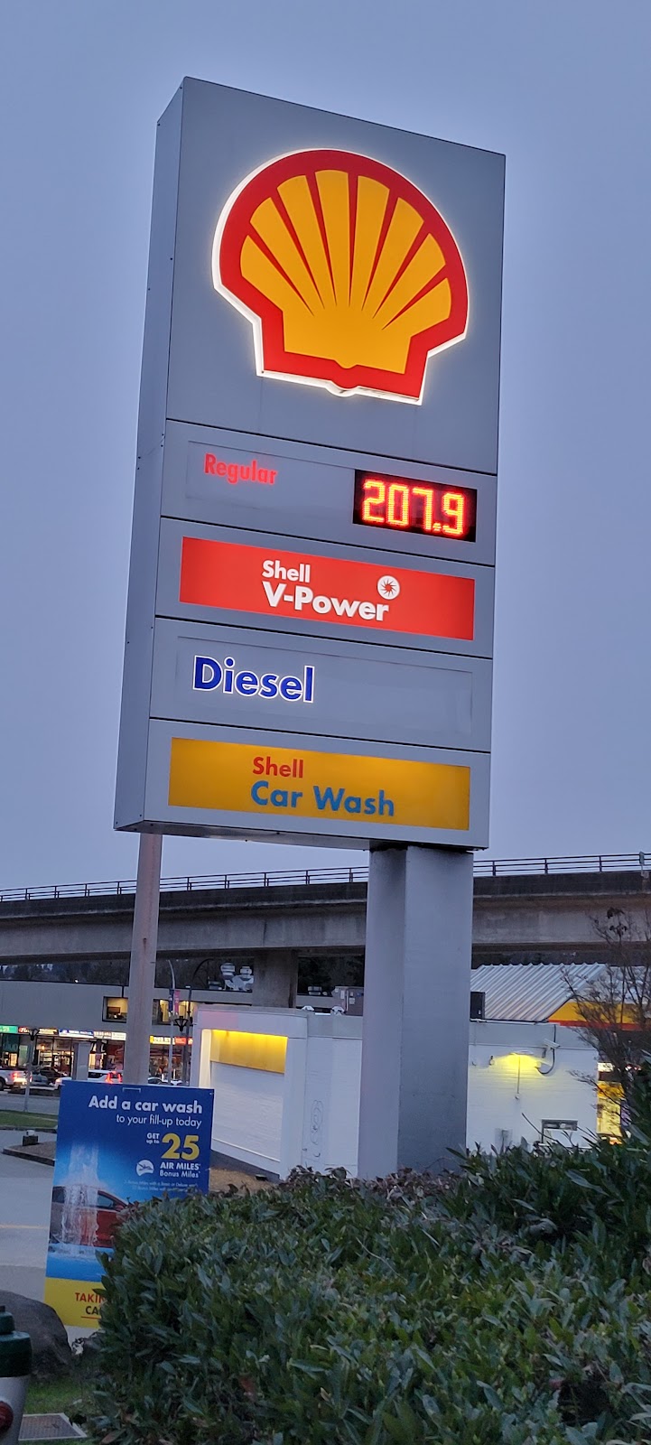 Shell | 4191 North Rd, Burnaby, BC V3J 1S3, Canada | Phone: (604) 421-4630