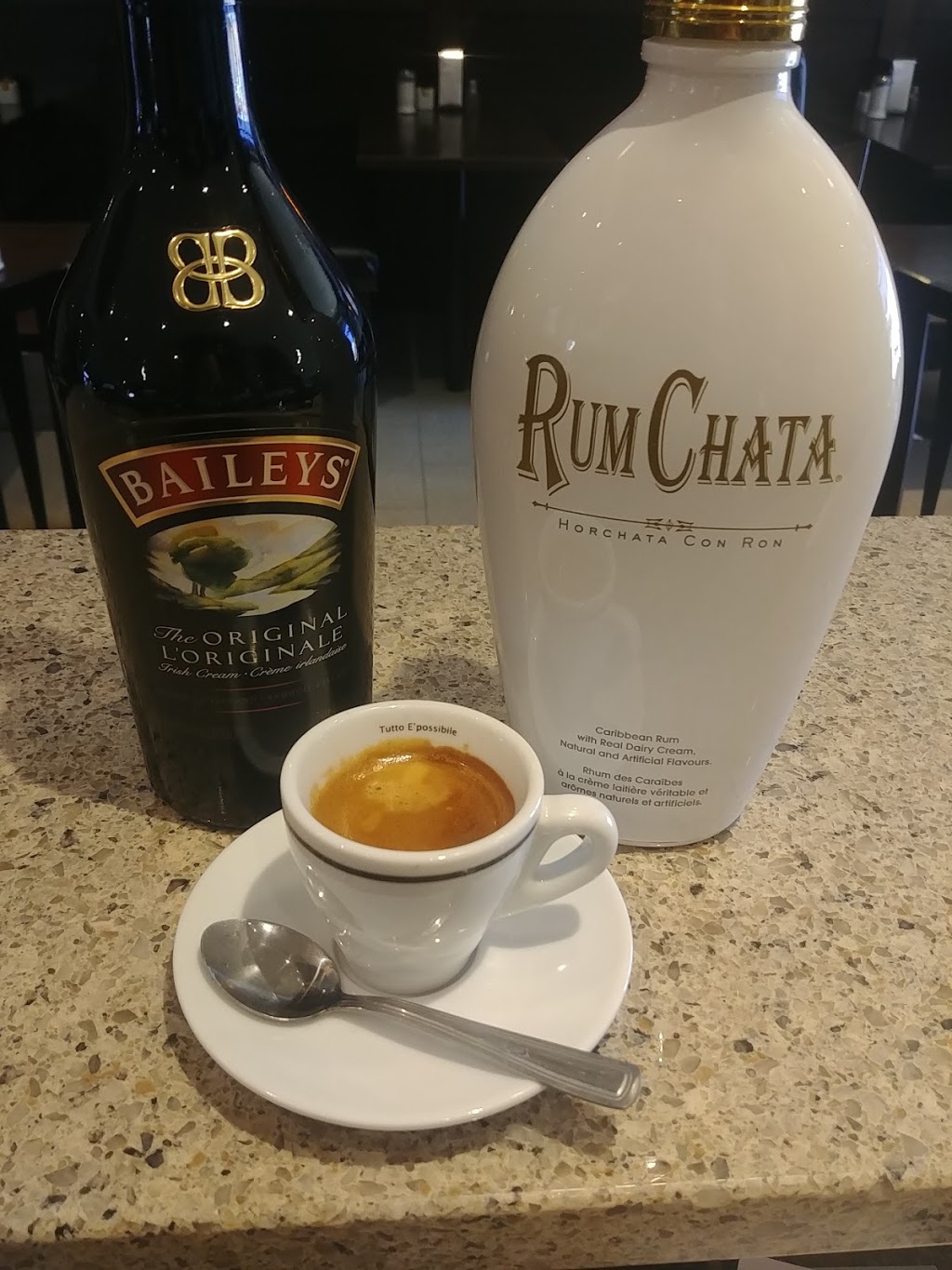 Italia Sports Café | 770 Erie St E, Windsor, ON N9A 3Y2, Canada | Phone: (226) 345-0621