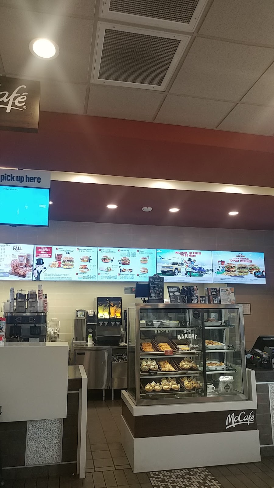 McDonalds | 27 Stanley St, Brantford, ON N3S 6M1, Canada | Phone: (519) 756-4011