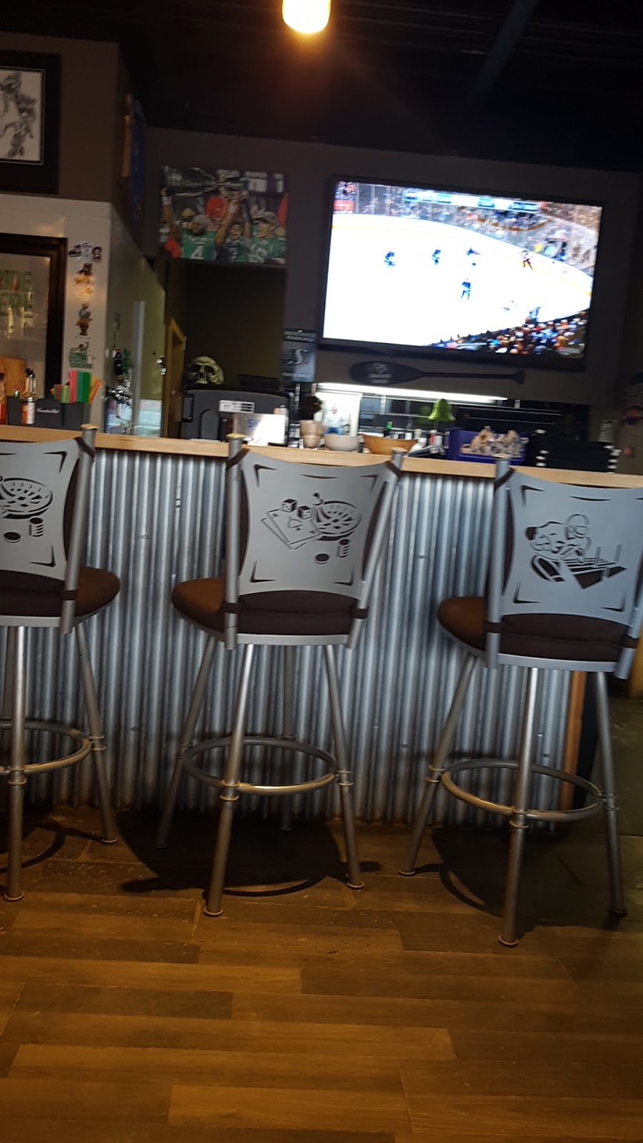 Trifons Pizza | 1612 1 Ave NE, Weyburn, SK S4H 3E8, Canada | Phone: (306) 848-0200