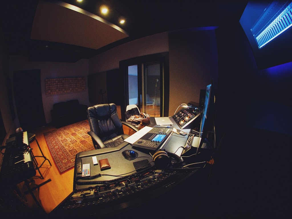 Encounter Studios | 138 Sunrise Ave, North York, ON M4A 1B3, Canada | Phone: (647) 370-8686