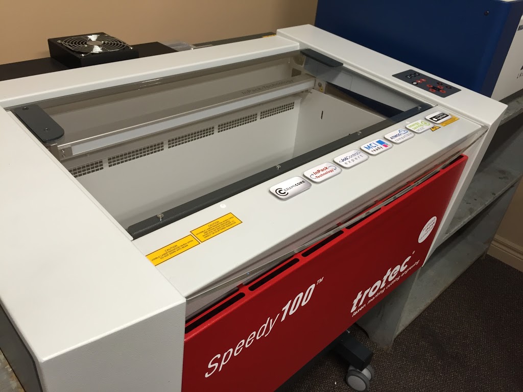 Cambridge Engravers | side entrance, 1730 Bishop St N #14, Cambridge, ON N1T 1N4, Canada | Phone: (519) 622-9943