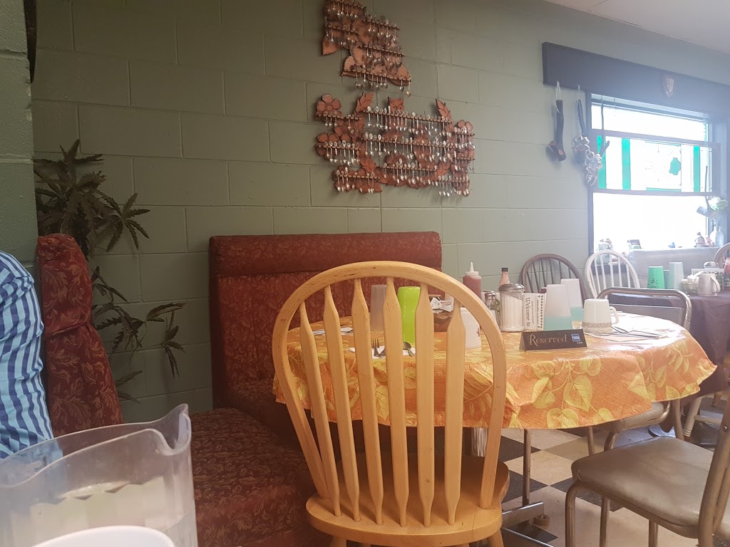 Kellys Kafe | 2520 Jasper Ave, Saskatoon, SK S7J 5M1, Canada | Phone: (306) 374-7525