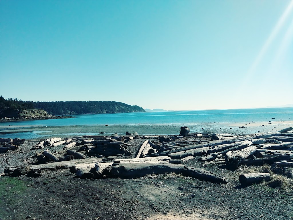 Tribune Bay Campsite | 5200 Shields Rd, Hornby Island, BC V0R 1Z0, Canada | Phone: (250) 335-2359