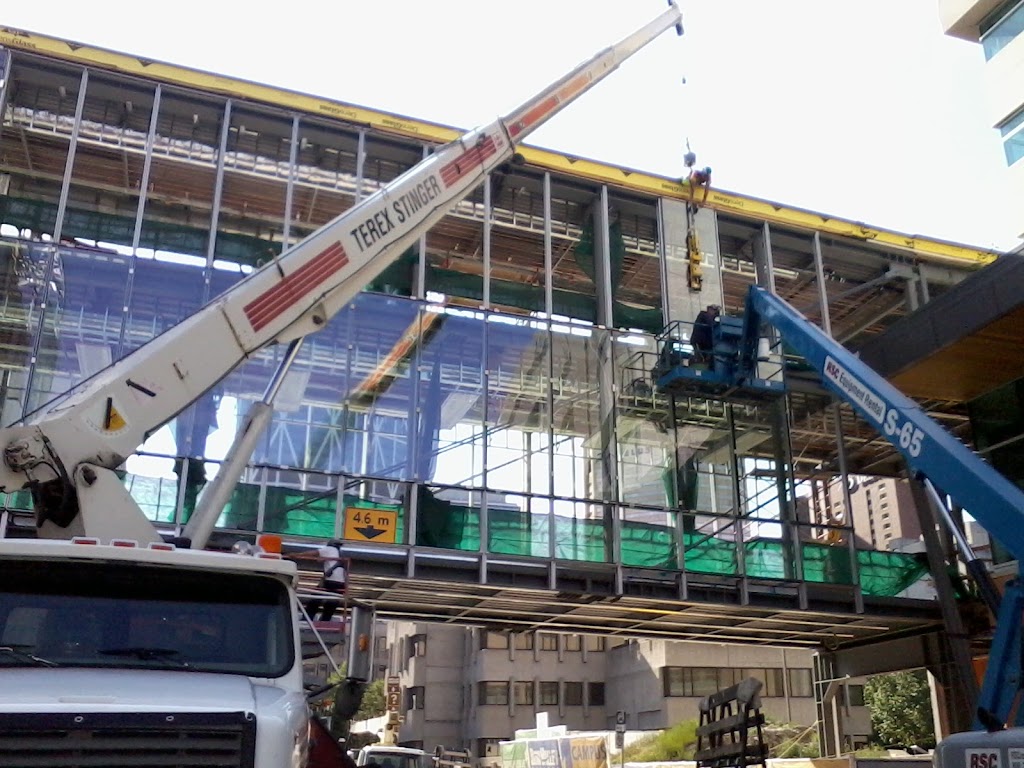 Sonnys Crane Incorporated | 20013 Big Hill Springs Rd, Balzac, AB T4B 4N6, Canada | Phone: (403) 510-2680