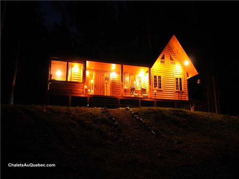 Le rustique | Trois-Rives, QC G0X 2E0, Canada | Phone: (514) 567-3473