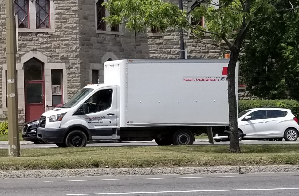 Location Sauvageau inc. | 2 Rue St Georges, Saint-Jérôme, QC J7J 4Y9, Canada | Phone: (450) 432-2882