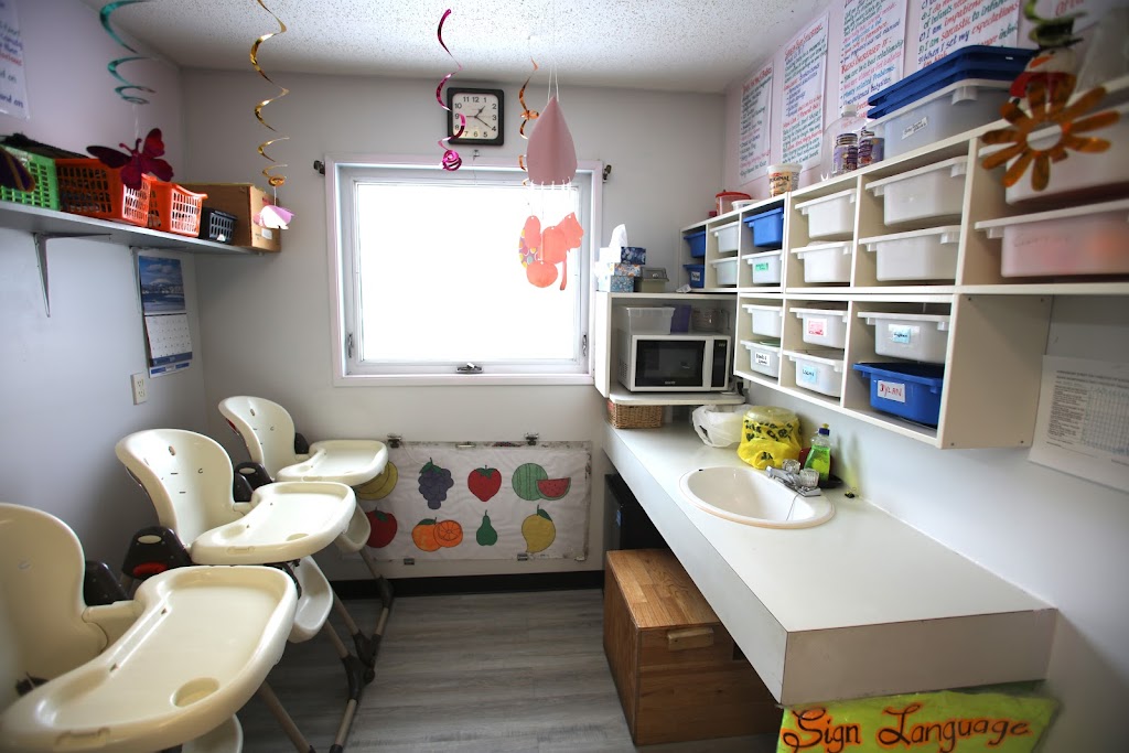 Strawberry Street Daycare & After School Care | 45 Kirkwood Way NW, Edmonton, AB T6L 6G9, Canada | Phone: (780) 461-3121