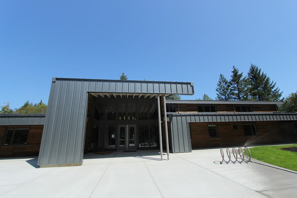 Quam Qwum Stuwixwulh Community School | 1390 Stuywut St, Nanaimo, BC V9X 1M4, Canada | Phone: (250) 754-3033