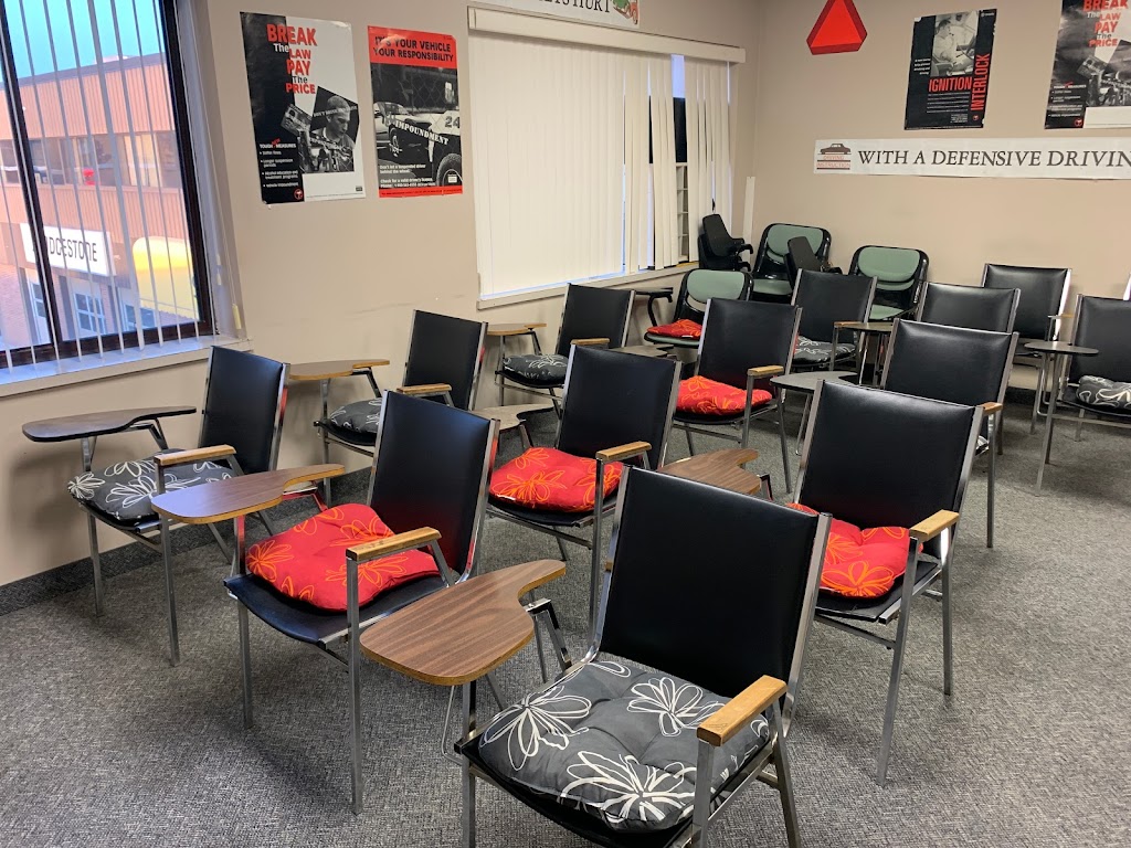 Vision 90 Driver Training | 350 Scott St, St. Catharines, ON L2N 6T4, Canada | Phone: (905) 646-4342