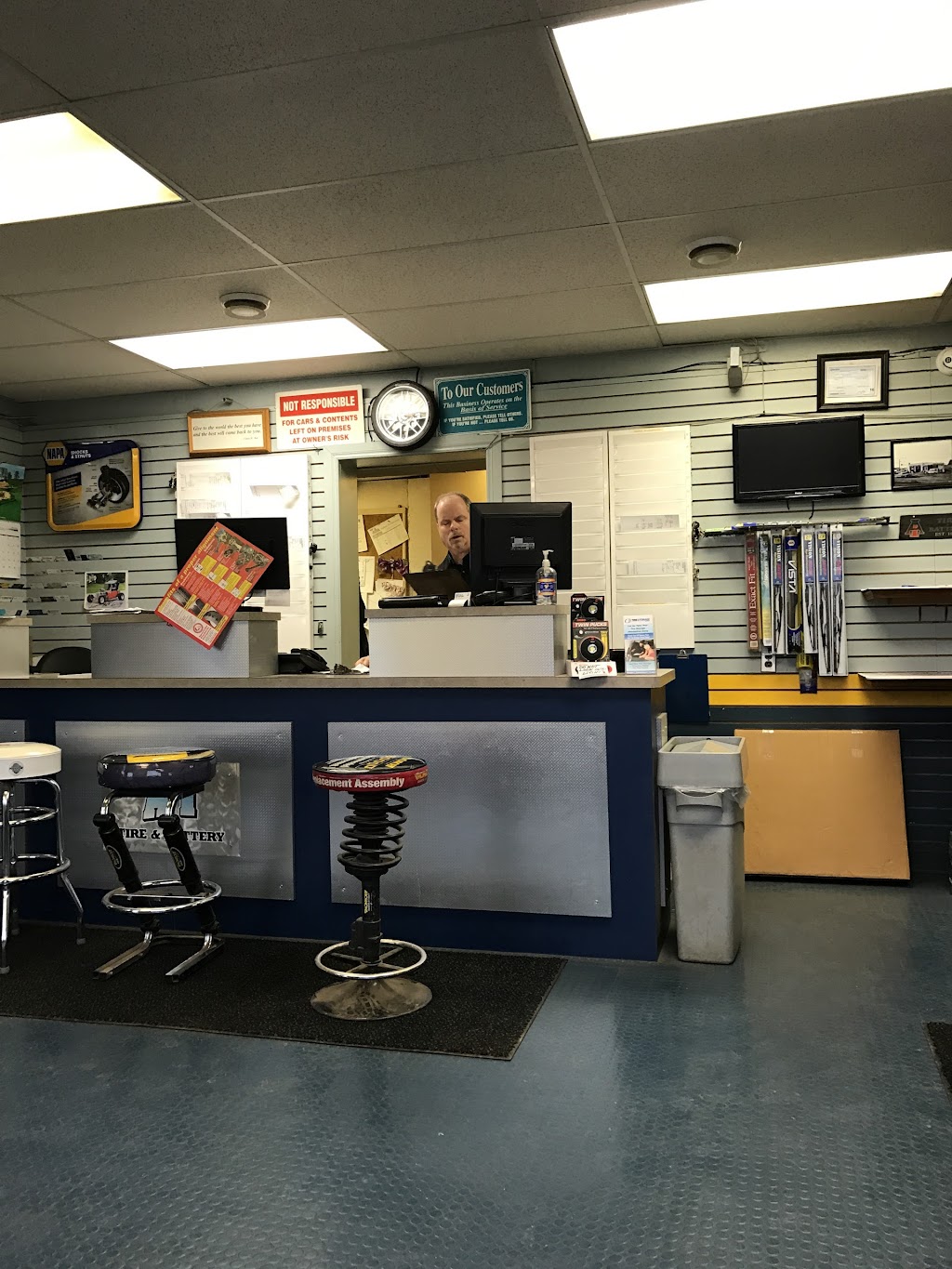 A-1 Tire & Battery Service Ltd | 7640 99 St NW, Edmonton, AB T6E 3S4, Canada | Phone: (780) 432-0251