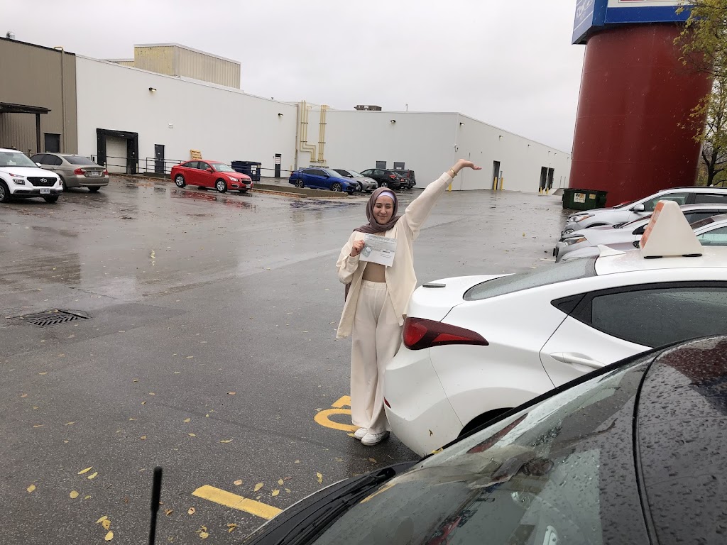 Driving Instructor | 726 Millbank Dr, London, ON N6E 1S2, Canada | Phone: (647) 994-7304